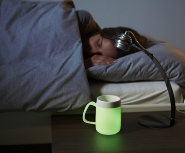 Preview: leuchtender Becher für die Nacht, ohne Batterien und Strom